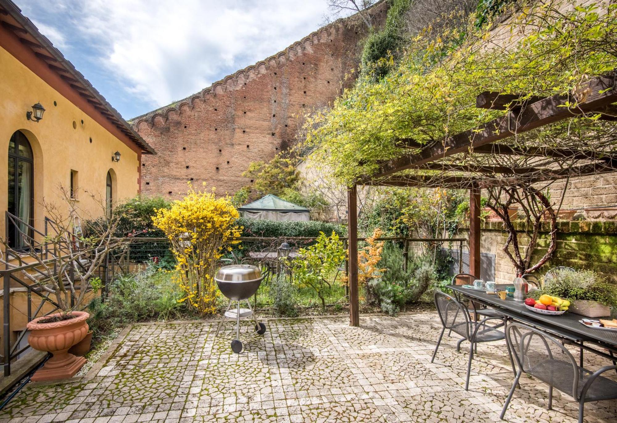 Secret Garden House Villa Siena Eksteriør billede